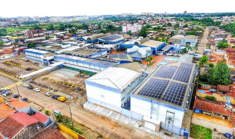 Energia solar fotovoltaica pode gerar economia de até 95% nos gastos mensais da conta de luz, afirma engenheiro.