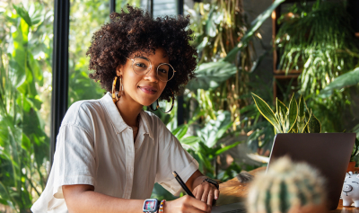 O que custa mais caro: Um final de semana de luxo ou a paz de espírito de ter uma reserva de emergência?