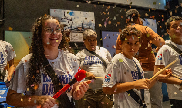 1º Grito de Carnaval: Bateria das Crias do Curro Velho marca domingo do Centro Cultural Banco da Amazônia