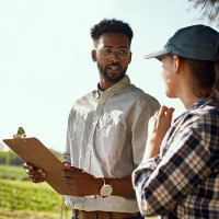 Como o custeio antecipado blinda o produtor contra a volatilidade dos insumos