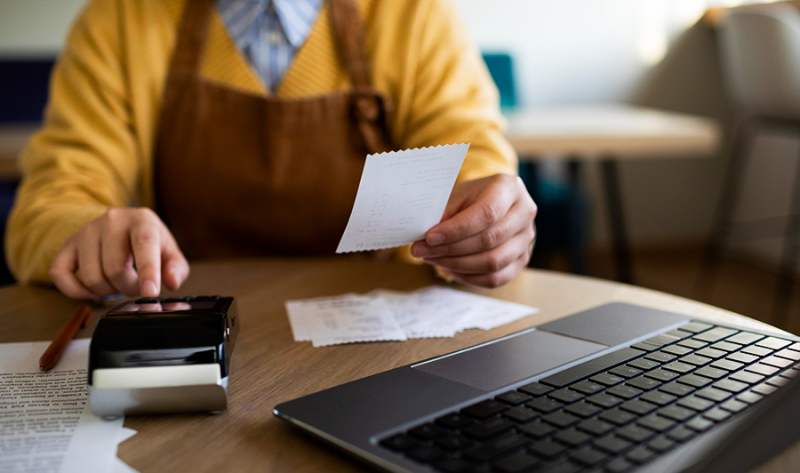 O desafio de manter o caixa positivo em meses de baixa