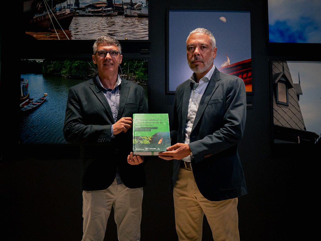 Lançamento do livro “Políticas Públicas e Desenvolvimento da Região Norte: A atuação do Banco da Amazônia” - Foto 15