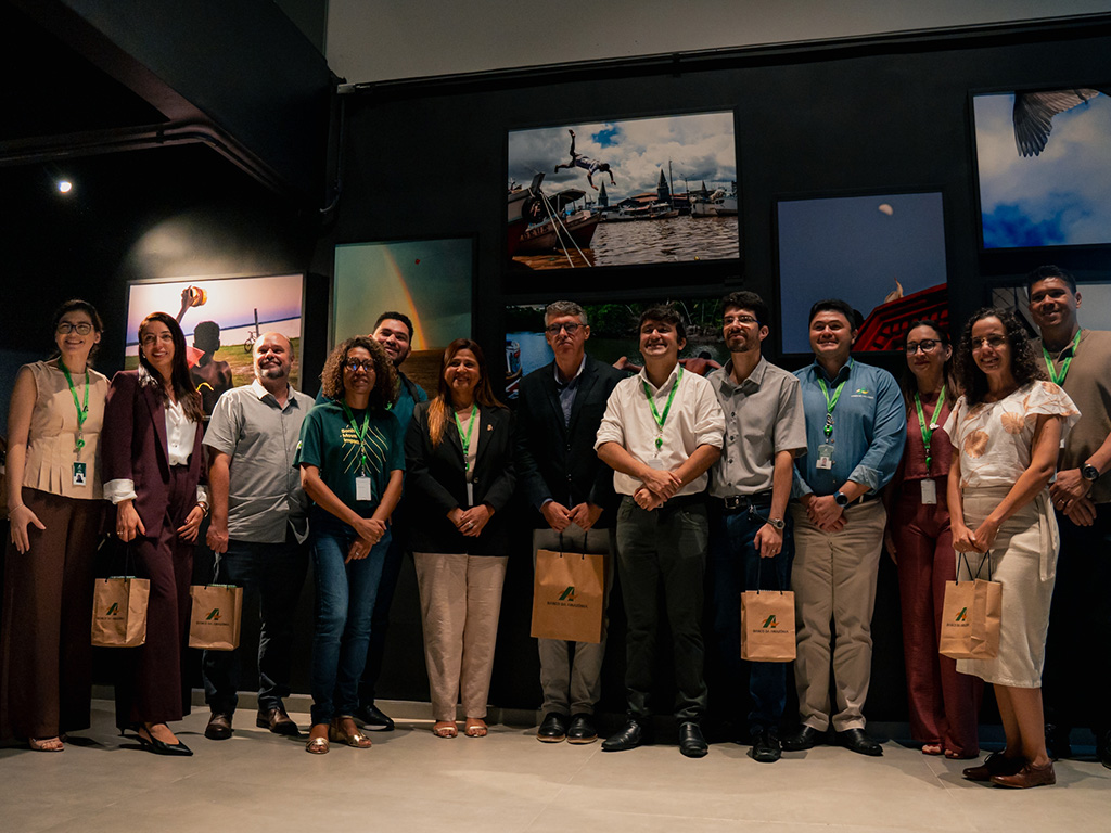 Lançamento do livro “Políticas Públicas e Desenvolvimento da Região Norte: A atuação do Banco da Amazônia” - Foto 1