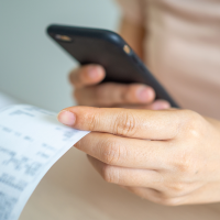 Por que usar a antecipação do IRPF para quitar o cartão ou o cheque especial