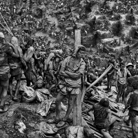 Centro Cultural Banco da Amazônia recebe a exposição “Trabalhadores”, de Sebastião Salgado