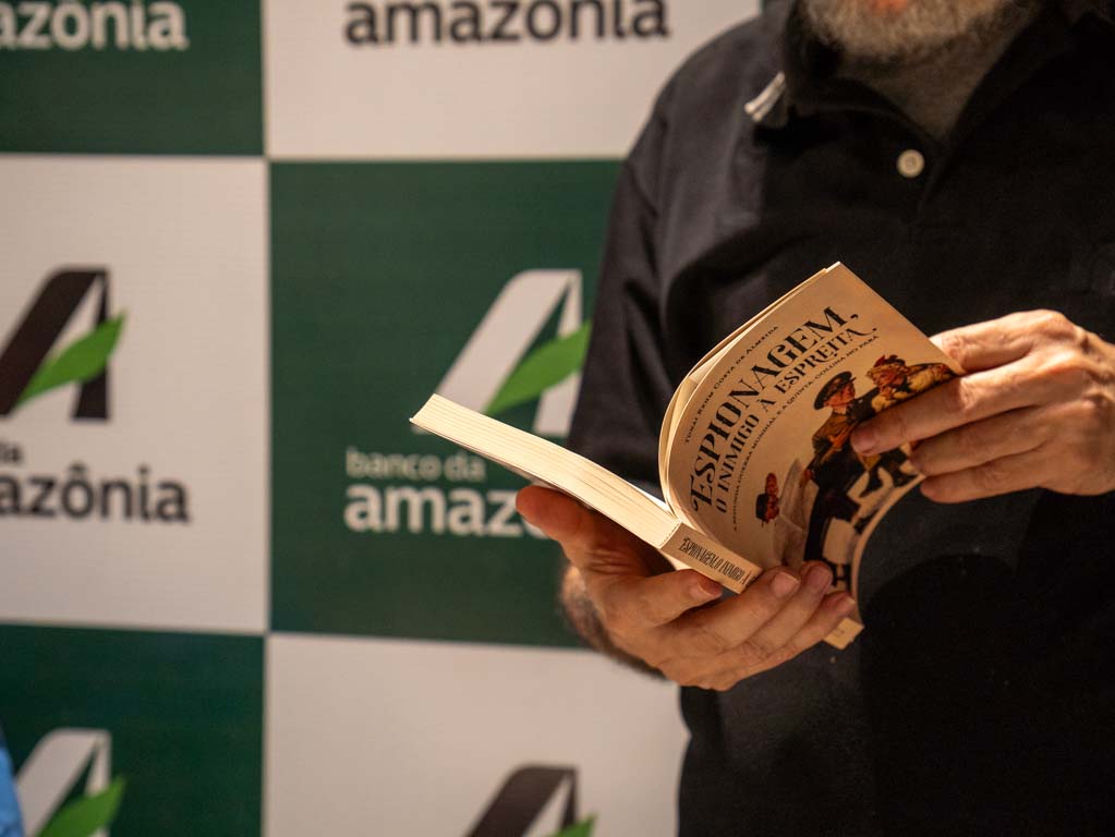 Lançamento livro Espionagem - Foto 2