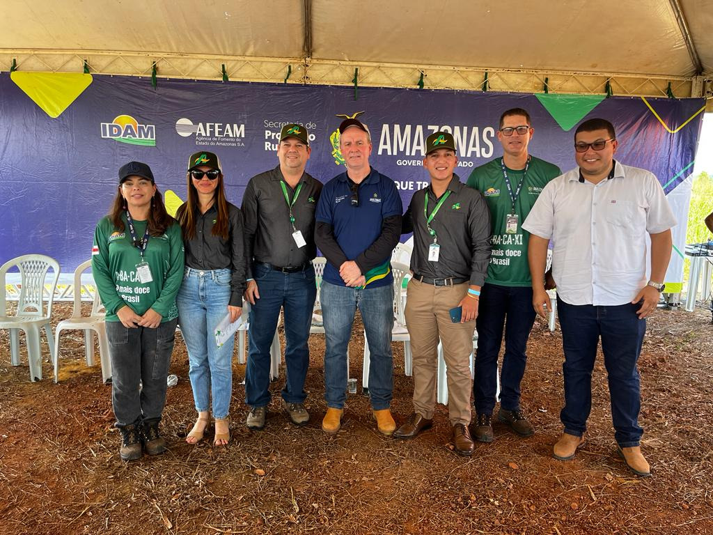 AGÊNCIA ITACOATIARA-AM PARTICIPA DO 'DIA DE CAMPO DO ABACAXI' EM ITACOATIARA, AMAZONAS