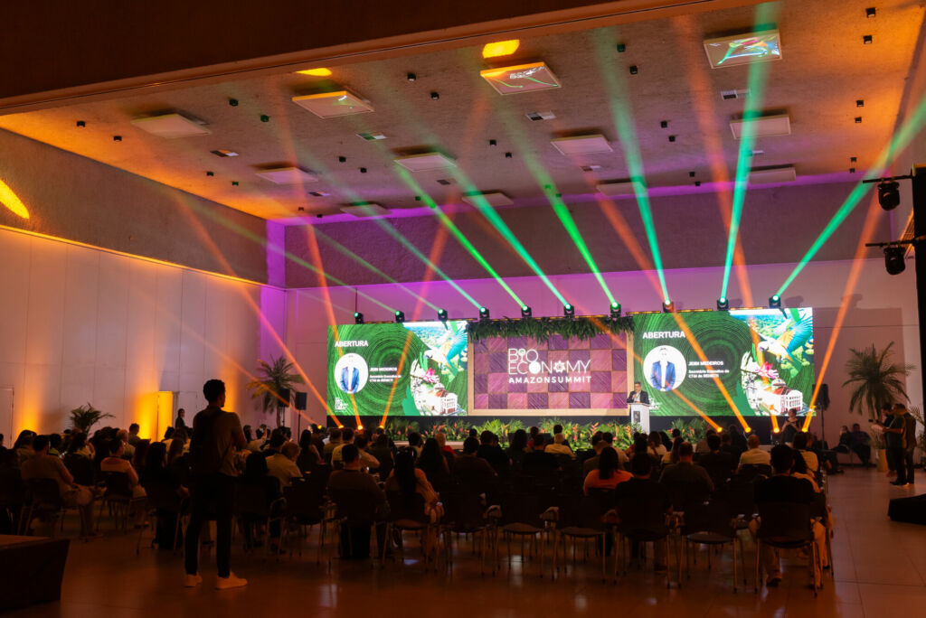 Banco da Amazônia participa do Bioeconomy Amazon Summit 2025: construindo caminhos sustentáveis para a Amazônia