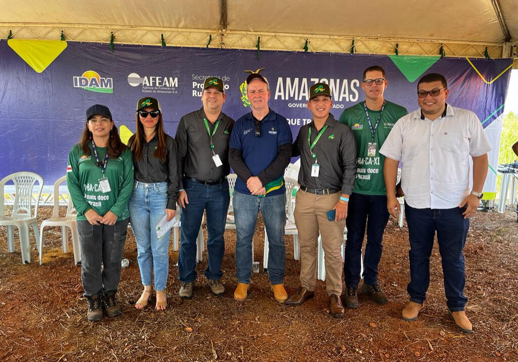 AGÊNCIA ITACOATIARA-AM PARTICIPA DO 'DIA DE CAMPO DO ABACAXI' EM ITACOATIARA, AMAZONAS
